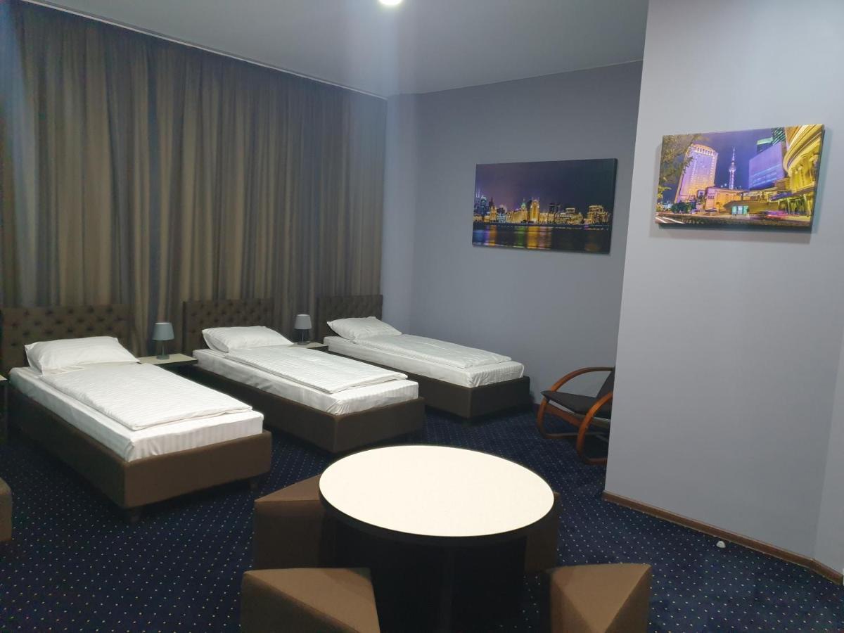 Lex Trend Hotel Irpin Esterno foto